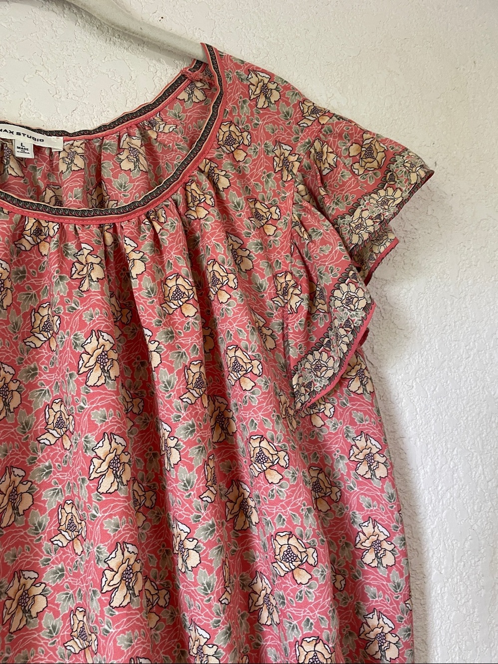 Women’s Short Sleeve Blouse By Max Studio - Picture 6 of 7